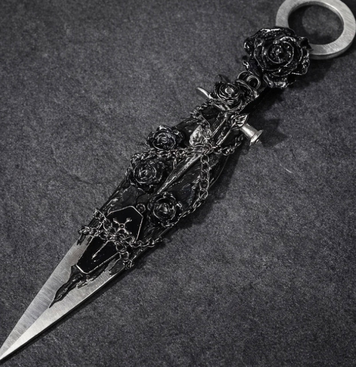 Grim Kunais
