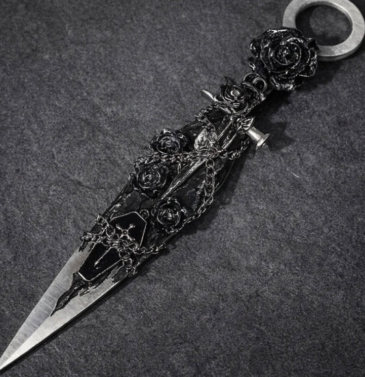 Grim Kunais