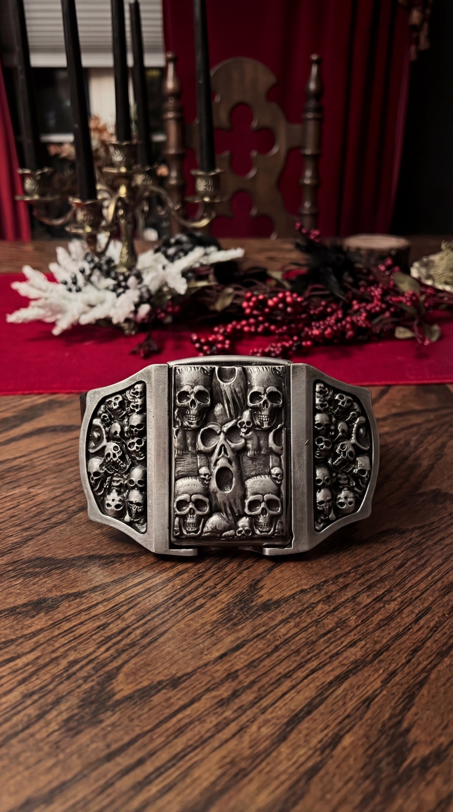 Grimlight Buckles